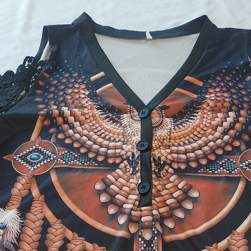 Women’s Black Cold-Shoulder Top with Feather Dreamcatcher Print.Size XL - Picture 2 of 8